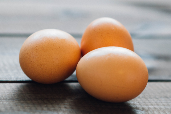 ¿Por qué es importante el volteo de los huevos?